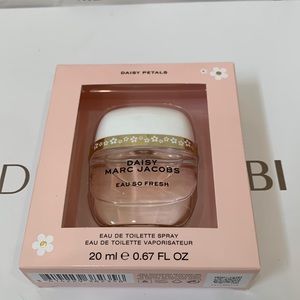 NEW Marc Jacobs Eau So Fresh